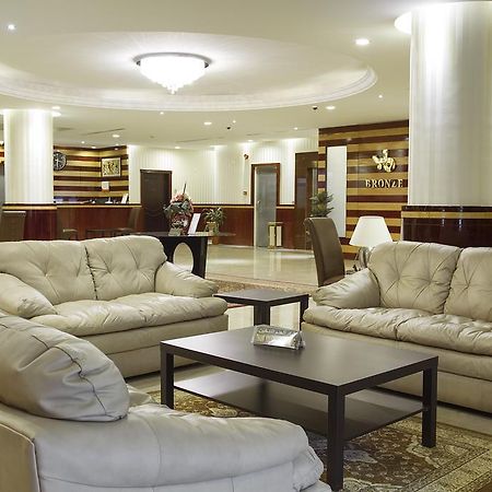الشقق الفندقية الرياضفي  برونز للوحدات السكنية المفروشة المظهر الخارجي الصورة